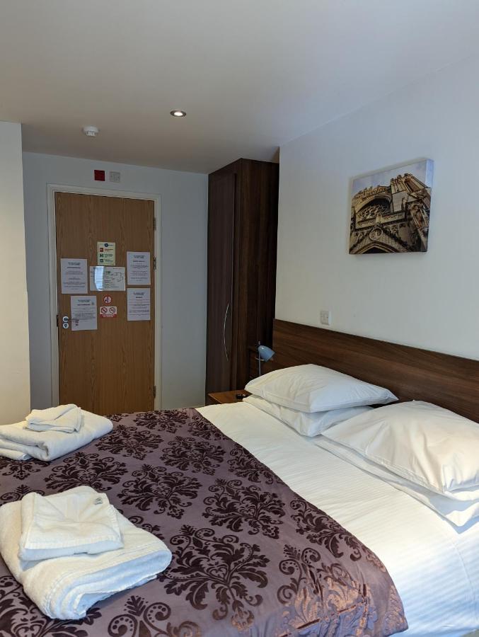 Barley Sheaf, Old Bridge Street En Suite Rooms, Room Only Truro Exteriör bild