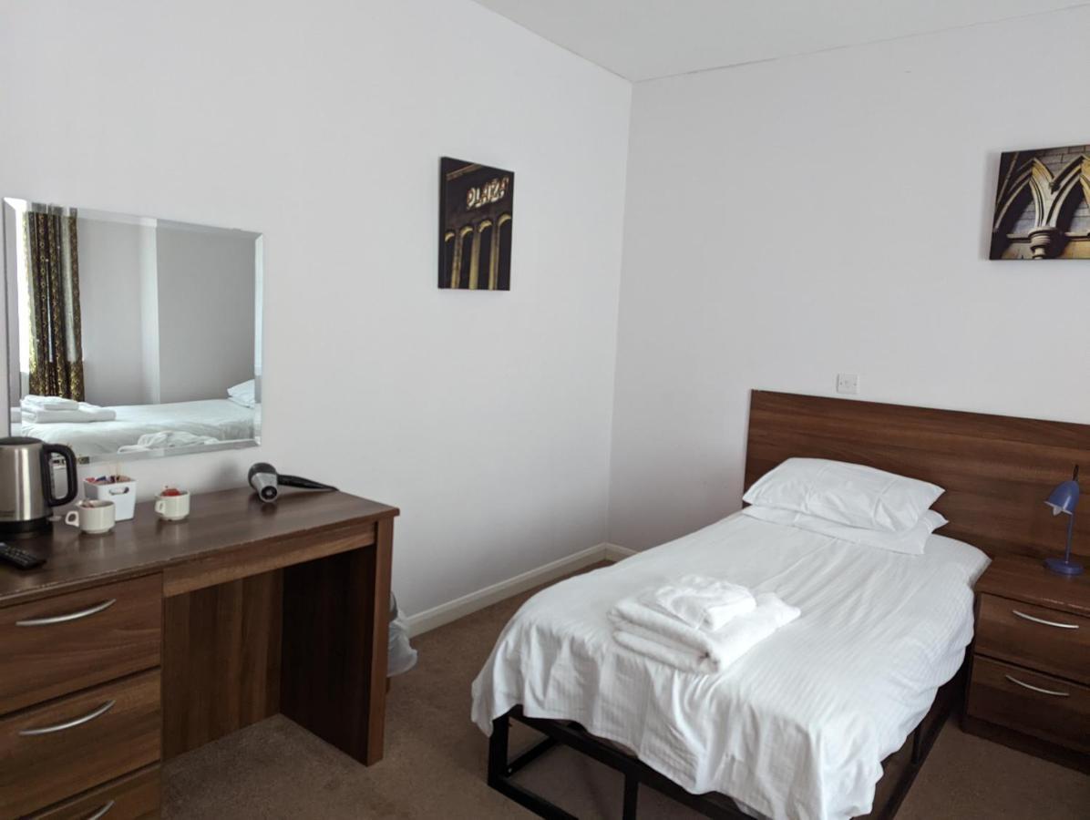 Barley Sheaf, Old Bridge Street En Suite Rooms, Room Only Truro Exteriör bild